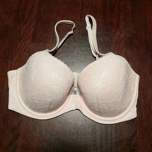 Victoria's Secret Body by Victoria 32DD Bra
